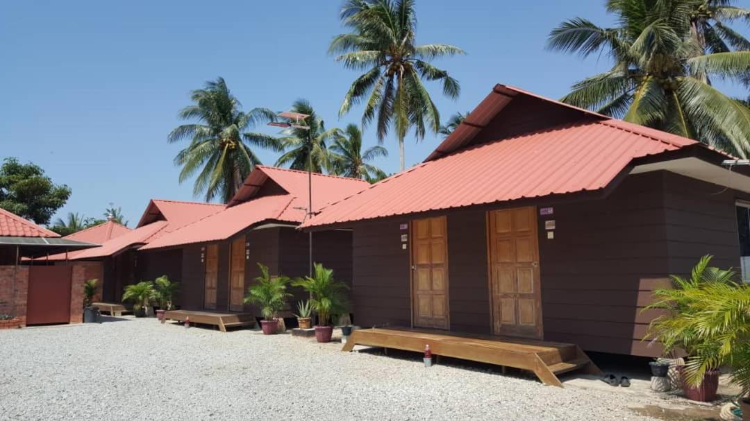 Homestay Umbai Kelana Merlimau Extérieur photo