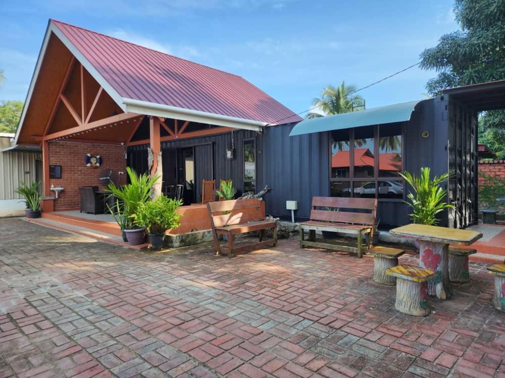 Homestay Umbai Kelana Merlimau Extérieur photo