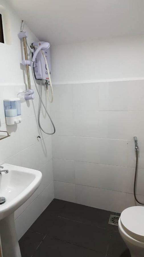 Homestay Umbai Kelana Merlimau Extérieur photo
